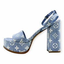 Load image into Gallery viewer, LOUIS VUITTON  Monogram Sandals | 12
