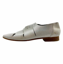 Load image into Gallery viewer, HERMES Suede Oxfords | 8
