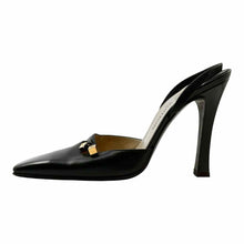 Load image into Gallery viewer, LOUIS VUITTON Leather Pumps | 9
