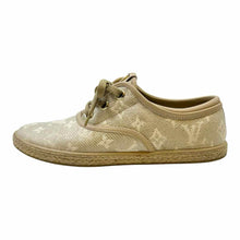 Load image into Gallery viewer, LOUIS VUITTON Size 6 Beige, White Monogram Sneakers
