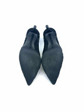 Load image into Gallery viewer, GIANVITO ROSSI Size 9 Black Suede Lace Pumps
