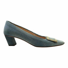 Load image into Gallery viewer, ROGER VIVIER Denim Pumps | 10
