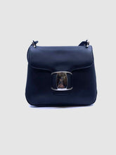 Load image into Gallery viewer, SALVATORE FERRAGAMO Black Leather Solid Handbag
