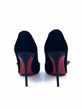 Load image into Gallery viewer, CHRISTIAN LOUBOUTIN Size 7.5 Black Velvet Solid Pumps
