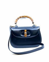 Load image into Gallery viewer, GUCCI Black Leather Solid Handbag
