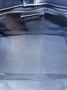 CHANEL Black Leather Quilted Handbag