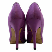 Load image into Gallery viewer, PEDRO GARCIA Satin Pumps | 9
