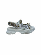 Load image into Gallery viewer, GUCCI Size 8 White Rubber Solid Sandals
