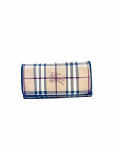 Load image into Gallery viewer, BURBERRY Black &amp; Beige Wallet
