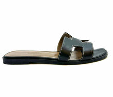 Load image into Gallery viewer, HERMES Size 5 Black Leather Solid Sandals
