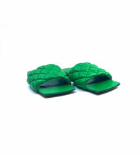 Load image into Gallery viewer, BOTTEGA VENETA Size 8.5 Green Leather Sandals
