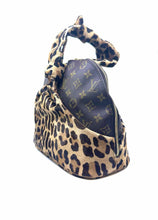Load image into Gallery viewer, LOUIS VUITTON Brown Coated canvas Leopard Handbag
