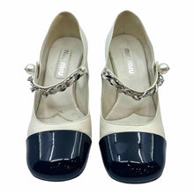 Load image into Gallery viewer, MIU MIU Size 8 White, black Leather Patent Leather Color Block Pumps
