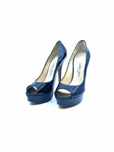 Load image into Gallery viewer, JIMMY CHOO Size 6.5 Black Patent Leather Pumps

