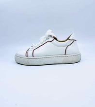 Load image into Gallery viewer, CHRISTIAN LOUBOUTIN Size 7 White Leather Sneakers
