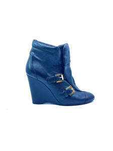 CHANEL Size 8 Black Leather Ankle Boot