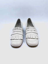 Load image into Gallery viewer, BALDININI Size 6 Taupe Patent Leather Solid Pumps
