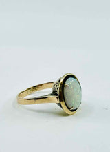 Load image into Gallery viewer, Opal 14K Ring
