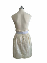 Load image into Gallery viewer, DOLCE &amp; GABBANA Size 4 Cream Lace Dress
