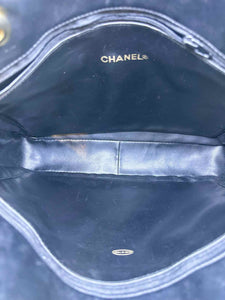 CHANEL Black Leather Quilted Handbag