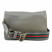 Load image into Gallery viewer, PRADA Leather Handbag
