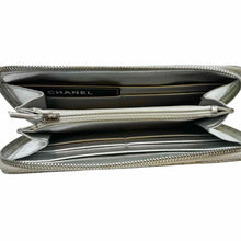 Load image into Gallery viewer, CHANEL Leather Quilted Wallet
