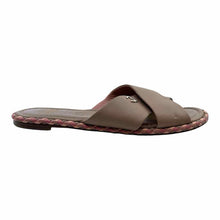 Load image into Gallery viewer, CHANEL Leather Sandals | 10
