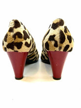 Load image into Gallery viewer, GIUSEPPE ZANOTTI Size 9 Brown &amp; White Pony Hair Pumps
