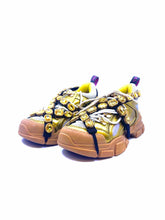 Load image into Gallery viewer, GUCCI Size 6 Gold Leather Sneakers
