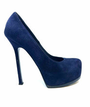 Load image into Gallery viewer, YVES SAINT LAURENT Size 6 Navy Suede Pumps
