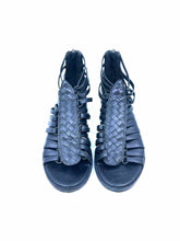Load image into Gallery viewer, BOTTEGA VENETA Size 6 Black Leather Sandals
