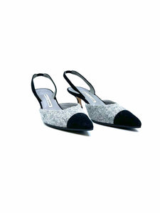 MANOLO BLAHNIK Size 9.5 Grey, Black Wool Suede Solid Sling back