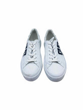 Load image into Gallery viewer, GIVENCHY Size 9 White Sneakers
