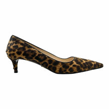Load image into Gallery viewer, PRADA Pumps | 8
