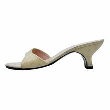Load image into Gallery viewer, CHANEL Size 9 Cream Leather Monogram Sandals
