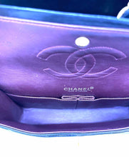 Load image into Gallery viewer, CHANEL Black Leather Quilted Handbag
