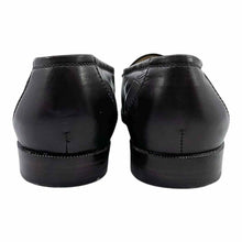 Load image into Gallery viewer, CHANEL Leather Flats | 5
