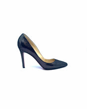 Load image into Gallery viewer, CHRISTIAN LOUBOUTIN Size 9 Black, silver Pumps
