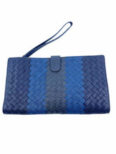 Load image into Gallery viewer, BOTTEGA VENETA Black Leather Intrecciato Bi-fold Wallet Wallet
