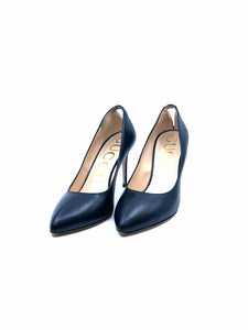 GUCCI Size 8.5 Black Pumps