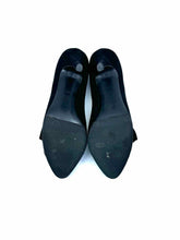 Load image into Gallery viewer, VALENTINO Size 8.5 Black Suede Pumps
