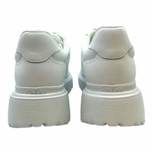 Load image into Gallery viewer, HOGAN Size 8 White Sneakers
