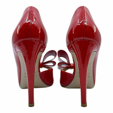 Load image into Gallery viewer, VALENTINO Patent Leather Pumps | 7
