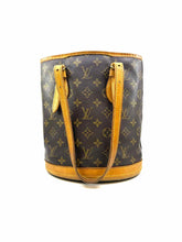 Load image into Gallery viewer, LOUIS VUITTON Brown Coated canvas Monogram Handbag
