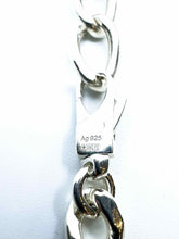 Load image into Gallery viewer, GUCCI Silver Necklace

