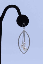 Load image into Gallery viewer, TIFFANY &amp; CO Pearl Pierced Earrings

