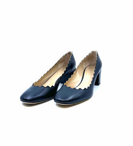 CHLOE Size 10 Black Leather Solid Pumps