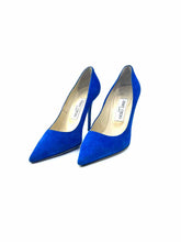 Load image into Gallery viewer, JIMMY CHOO Size 6.5 Royal Blue Suede Pumps
