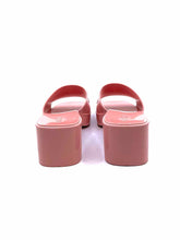 Load image into Gallery viewer, GUCCI Size 10 Pink Rubber Solid Sandals
