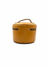 Load image into Gallery viewer, GUCCI Camel Leather Solid Cosmetic Case
